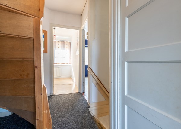 Medium property photo - Koningin Julianalaan 25, 1421 AH Uithoorn